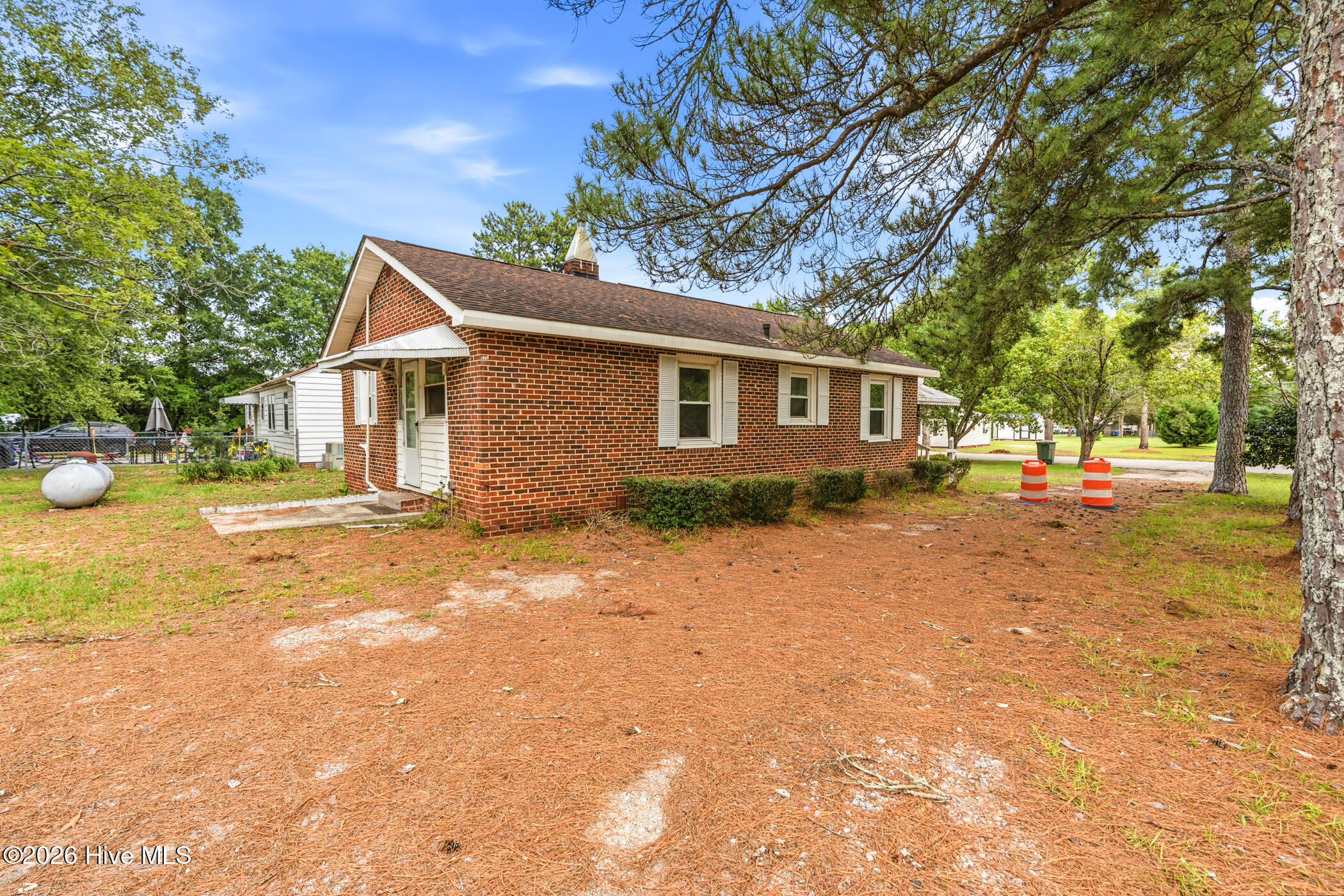 906 Rice Street Hamlet, NC 28345 - Photo 8 of 25