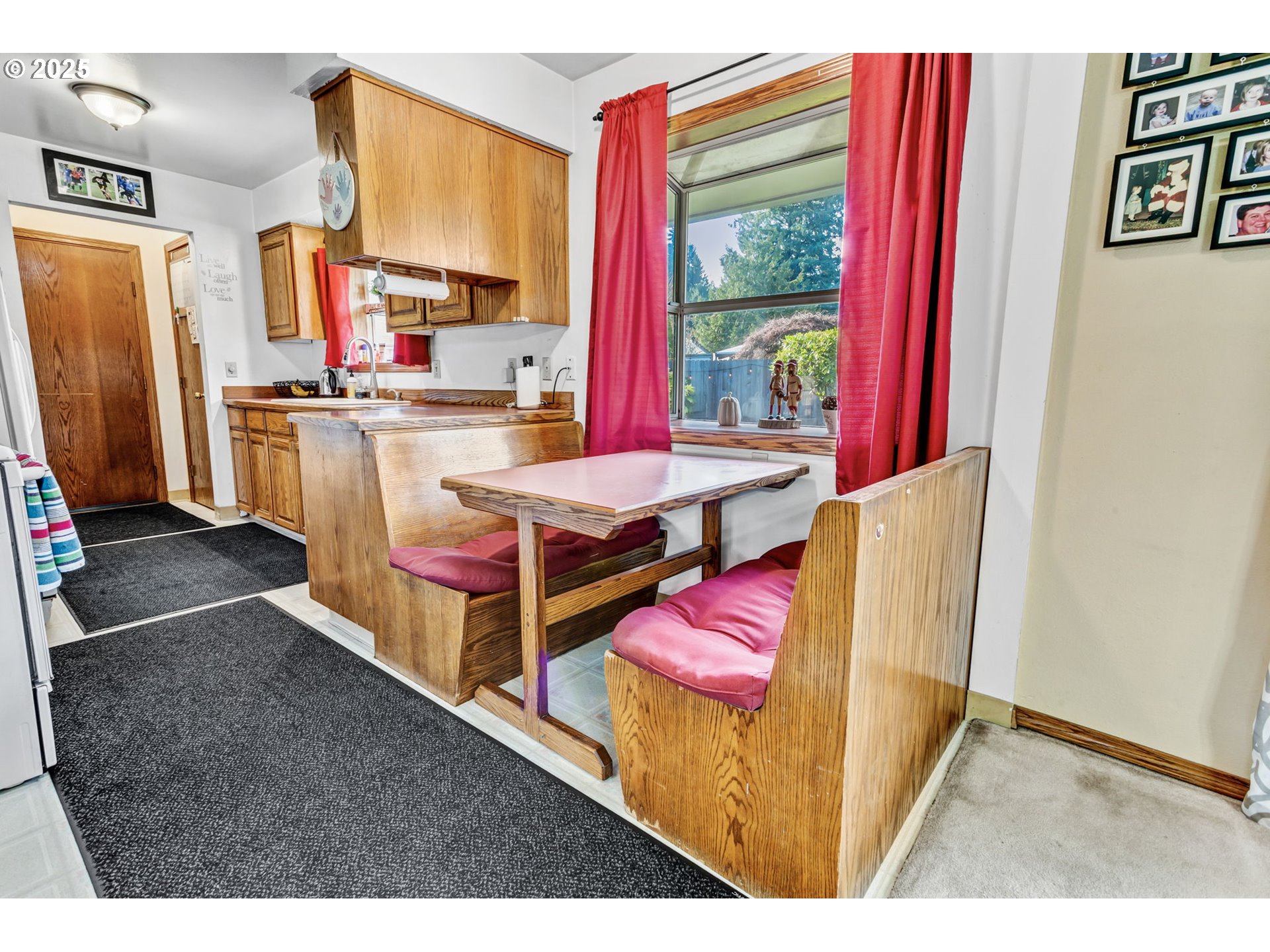 919 Northeast 152nd Avenue Portland, OR 97230 - Photo 12 of 41