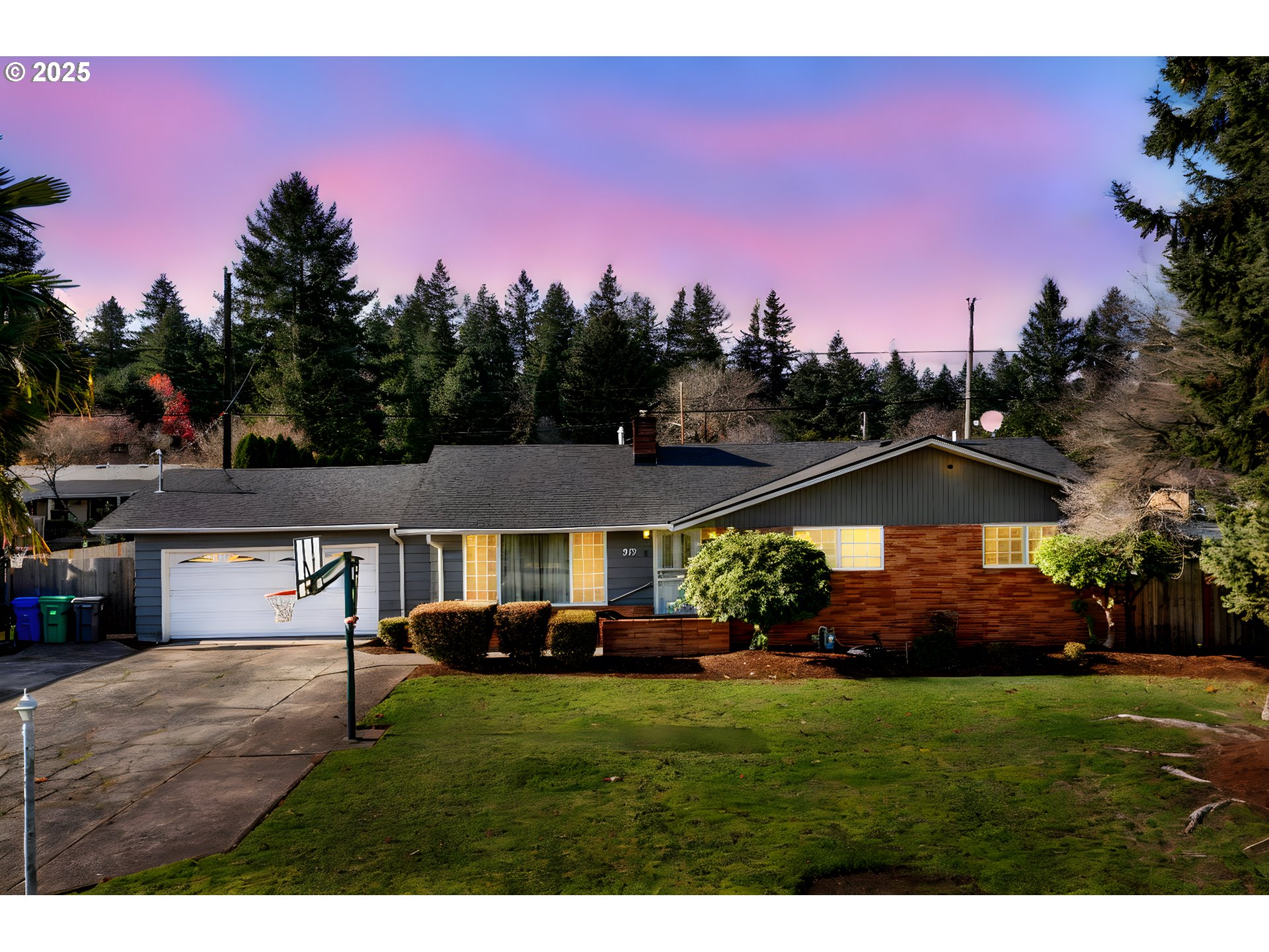 919 Northeast 152nd Avenue Portland, OR 97230 - Photo 5 of 41