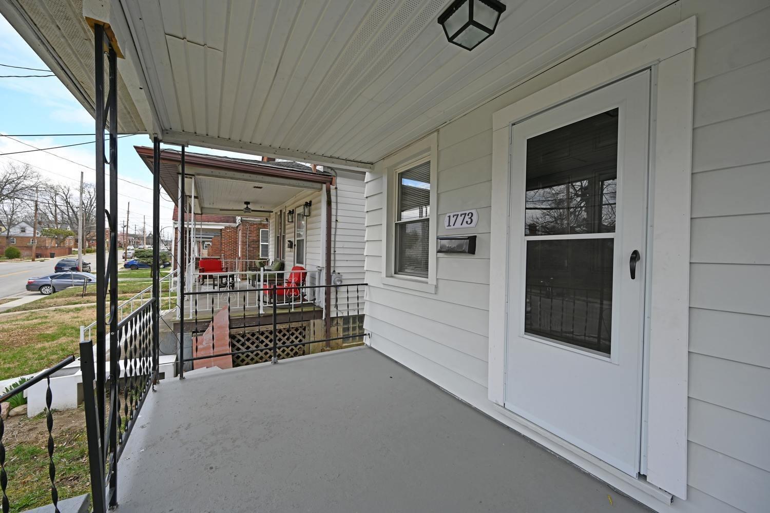 1773 Dale Road Cincinnati, OH 45237 - Photo 3 of 27