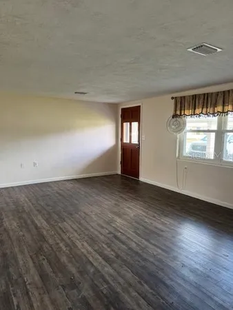 $1,500 | 95 South Fillmore Street, Beverly Hills, FL 34465