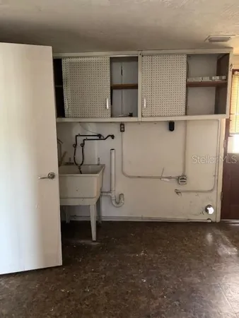 $1,500 | 95 South Fillmore Street, Beverly Hills, FL 34465