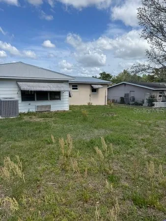 $1,500 | 95 South Fillmore Street, Beverly Hills, FL 34465