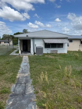 $1,500 | 95 South Fillmore Street, Beverly Hills, FL 34465