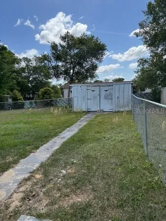 $1,500 | 95 South Fillmore Street, Beverly Hills, FL 34465