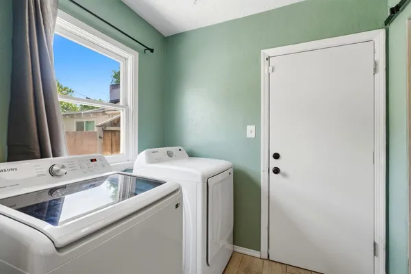 $405,000 | 2142 North Wilson Avenue, Fresno, CA 93704