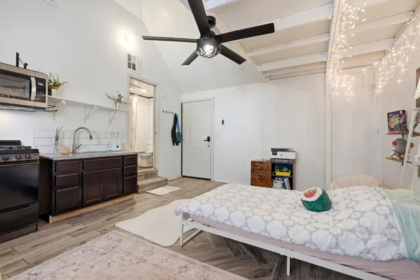 $405,000 | 2142 North Wilson Avenue, Fresno, CA 93704