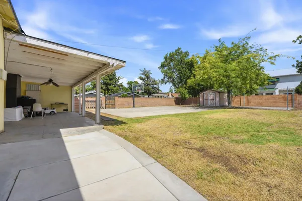 $405,000 | 2142 North Wilson Avenue, Fresno, CA 93704