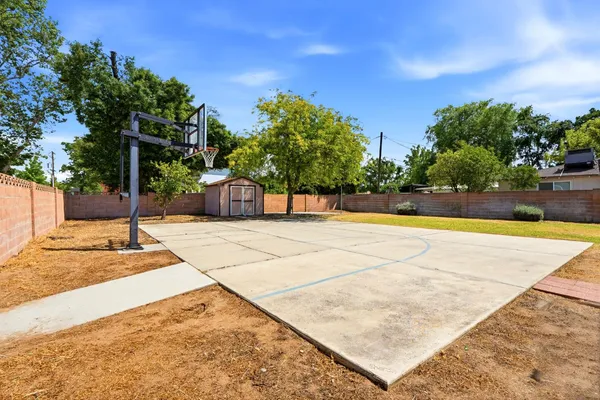 $405,000 | 2142 North Wilson Avenue, Fresno, CA 93704