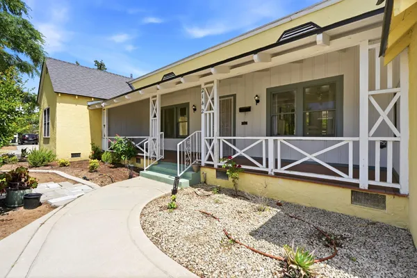 $405,000 | 2142 North Wilson Avenue, Fresno, CA 93704