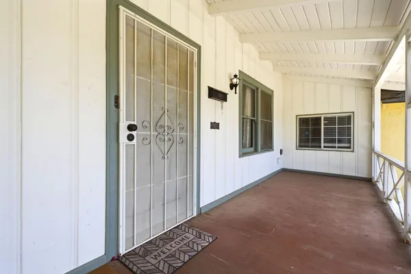 $405,000 | 2142 North Wilson Avenue, Fresno, CA 93704