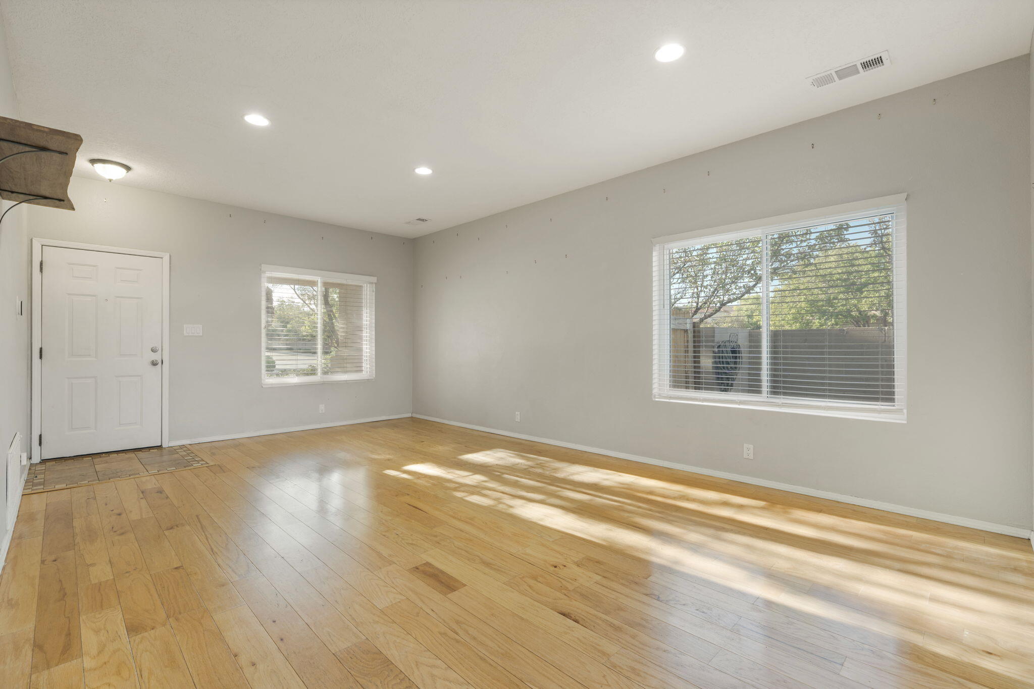5400 Sicily Road Northwest Albuquerque, NM 87114 - Photo 9 of 56 Gallery Image 9