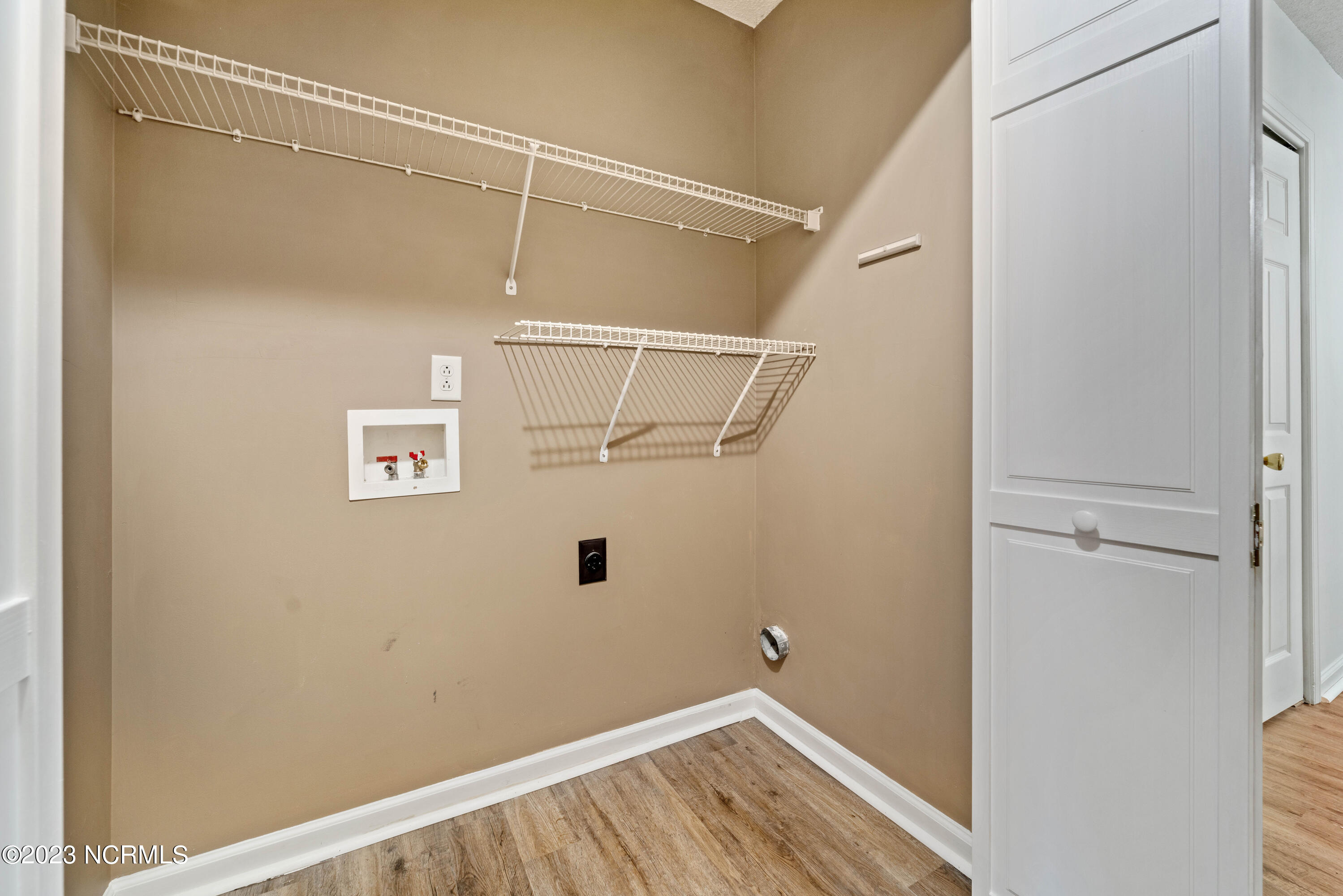 122 Gooding Drive Havelock, NC 28532 - Photo 14 of 19 Laundry