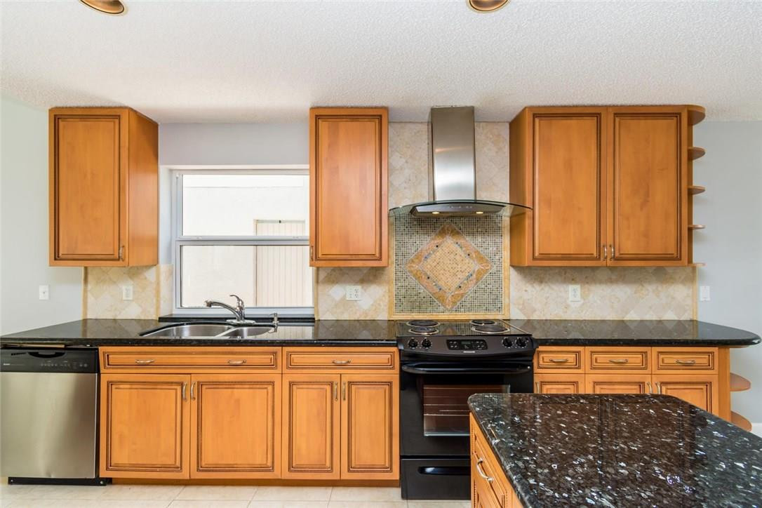 10571 Santa Laguna Drive Boca Raton, FL 33428 - Photo 25 of 85 Photo 25