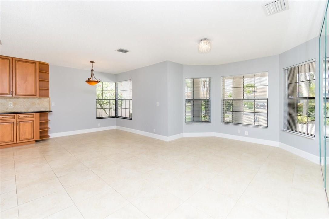 10571 Santa Laguna Drive Boca Raton, FL 33428 - Photo 4 of 85 Photo 4