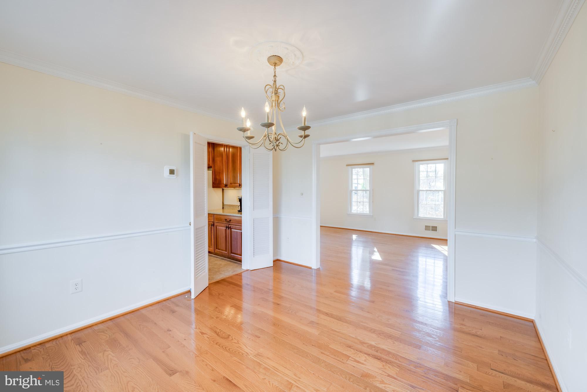 7926 St George Court Springfield, VA 22153 - Photo 7 of 40 Gallery Image 7