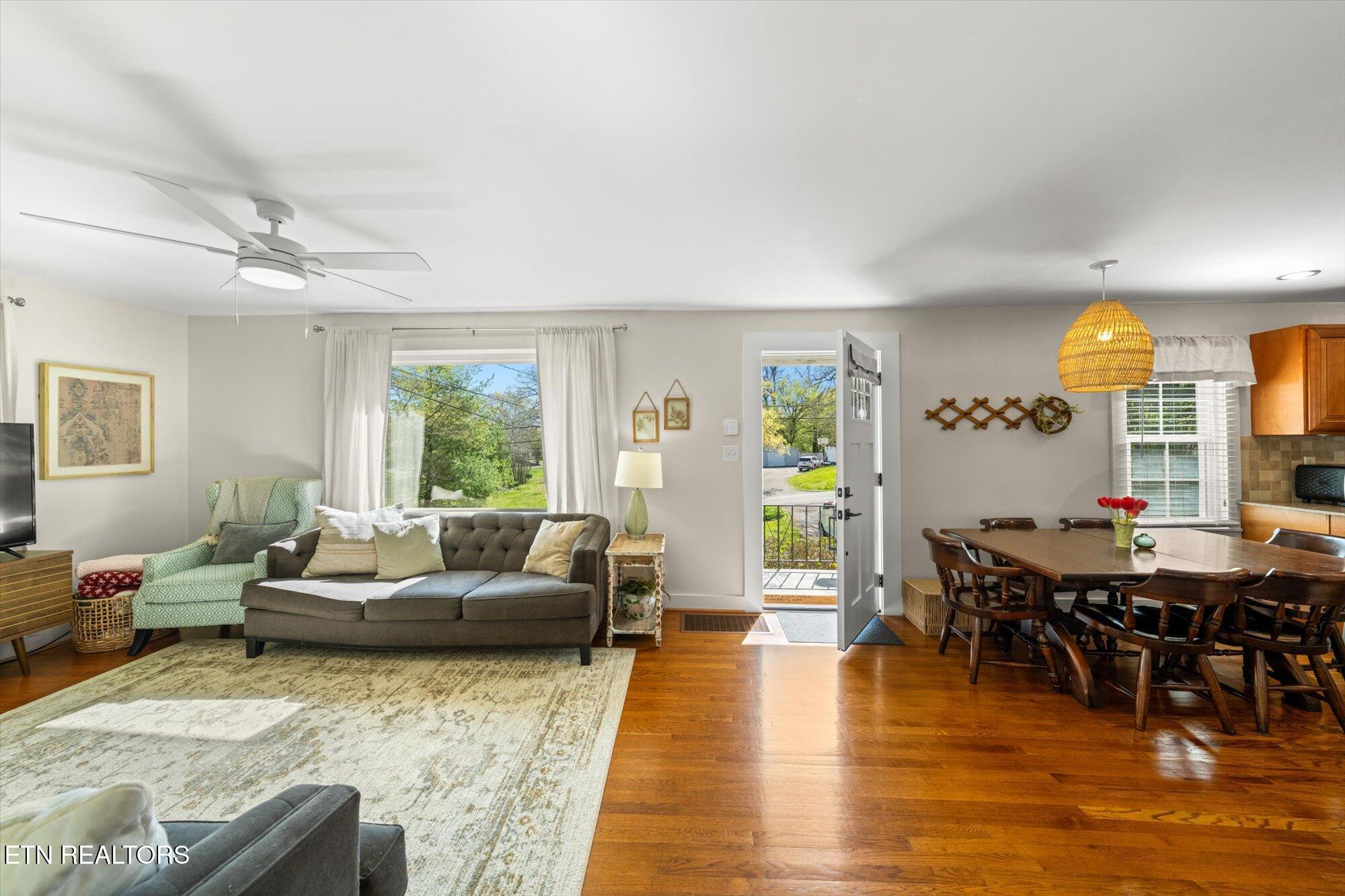 6010 Oak Road Knoxville, TN 37912 - Photo 5 of 30 06-6010-Oak-Rd-Knoxville-TN-6