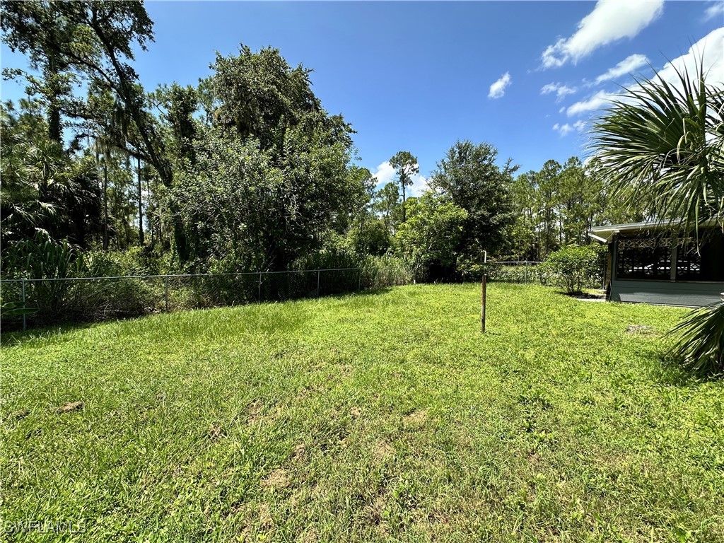 818 Sheldon Avenue Lehigh Acres, FL 33936 - Photo 40 of 43 a view of a entertaining space