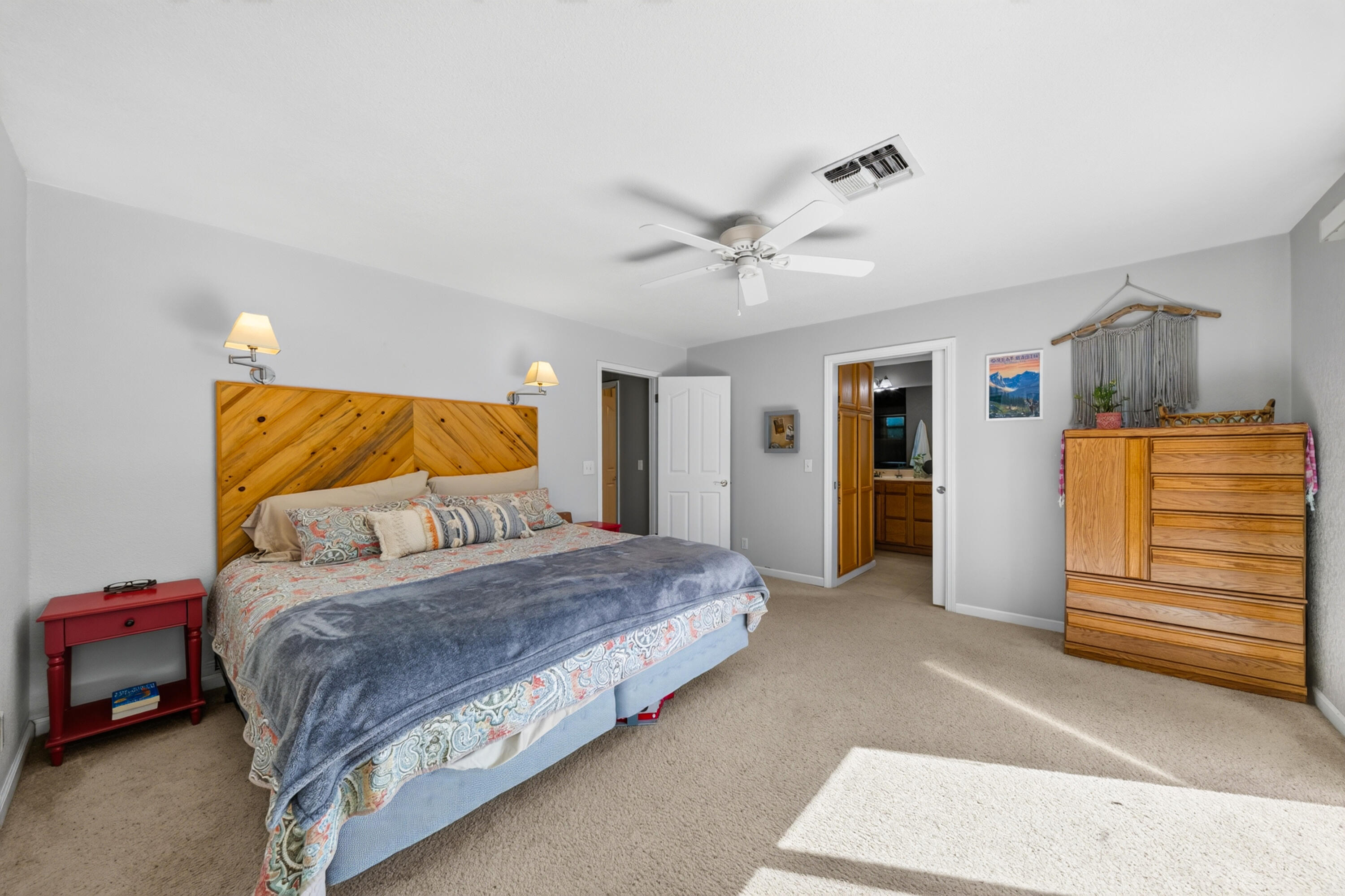 9057 Simmons Road Redding, CA 96001 - Photo 31 of 63 simmons-06886