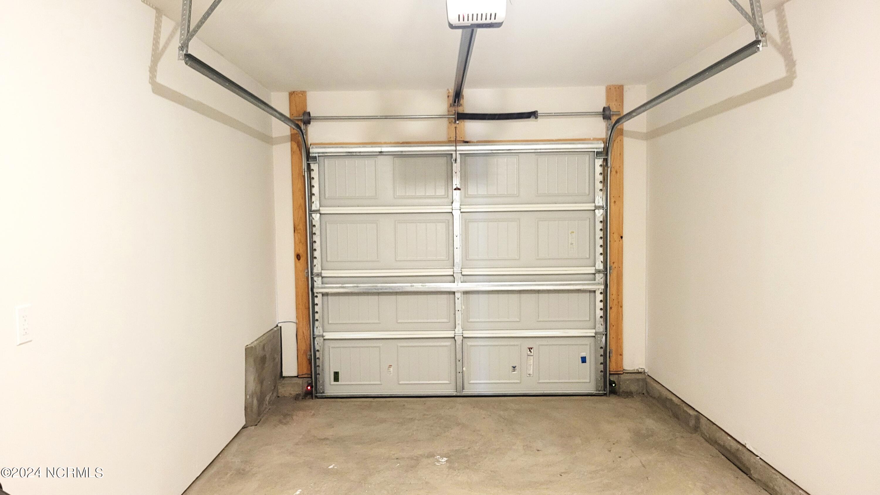 2707 Gracie Lane Carthage, NC 28327 - Photo 5 of 45 20240701_151814