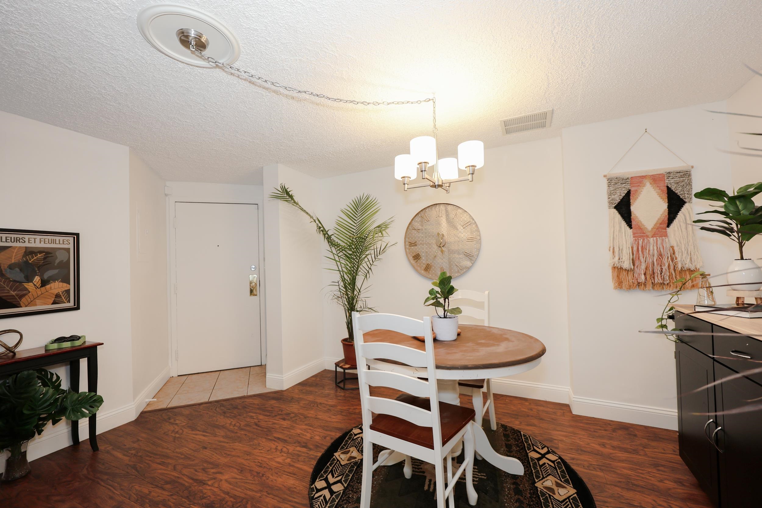55 River Road, Unit 1F Manchester, NH 03104 - Photo 4 of 36 Gallery Image 4