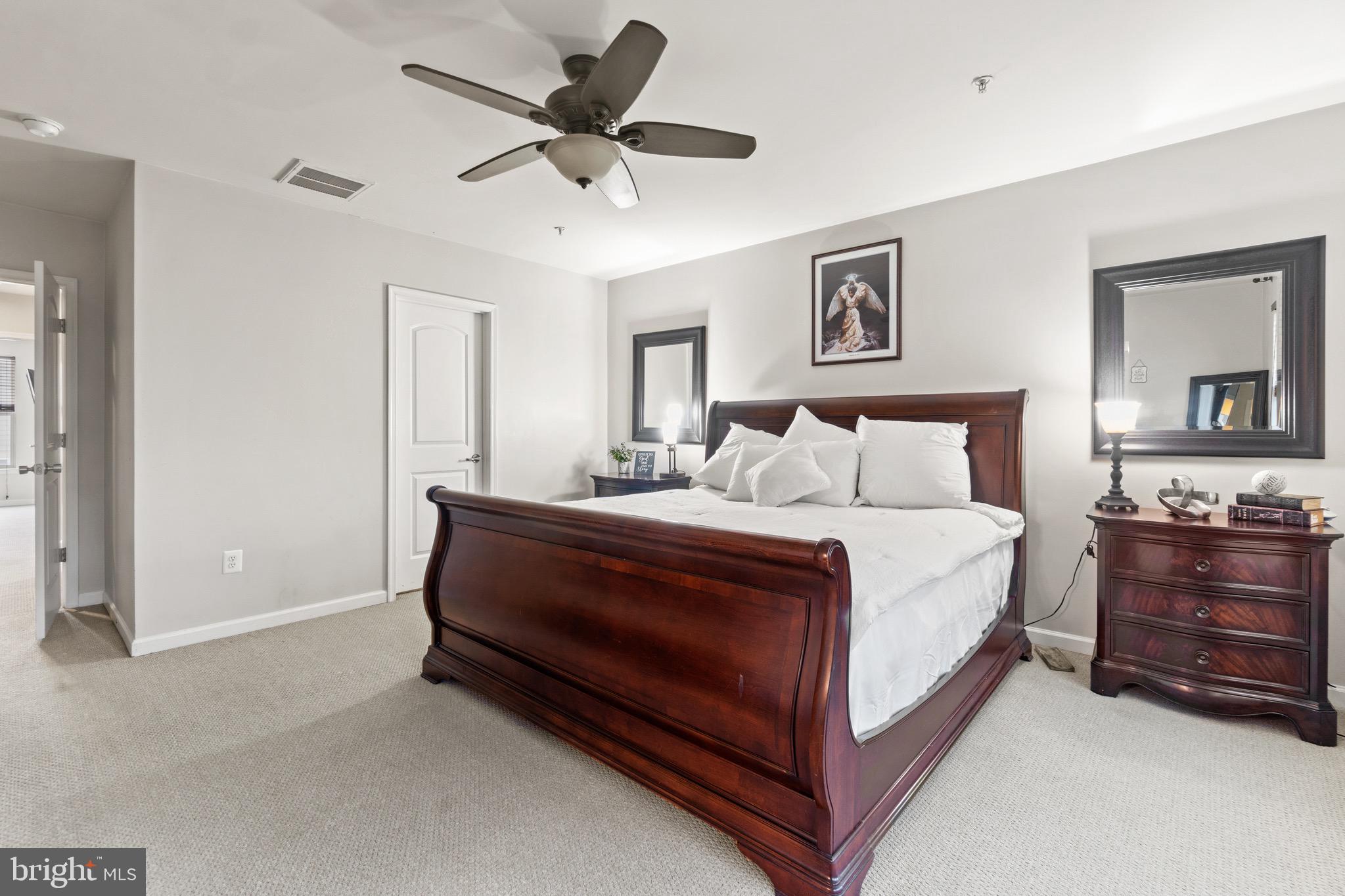 7905 Silver Oak Road Hanover, MD 21076 - Photo 15 of 25 Large owner's suite w/ full bath & walk-in closet