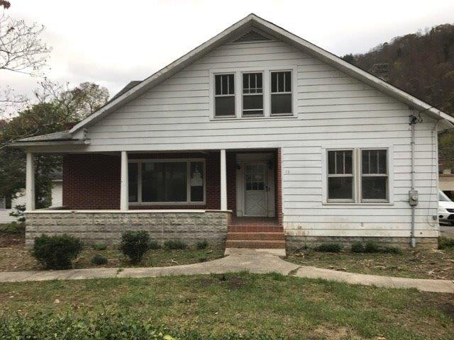 65 Maple Street Hyden, KY 41749 - Photo 1 of 19 Photo 1