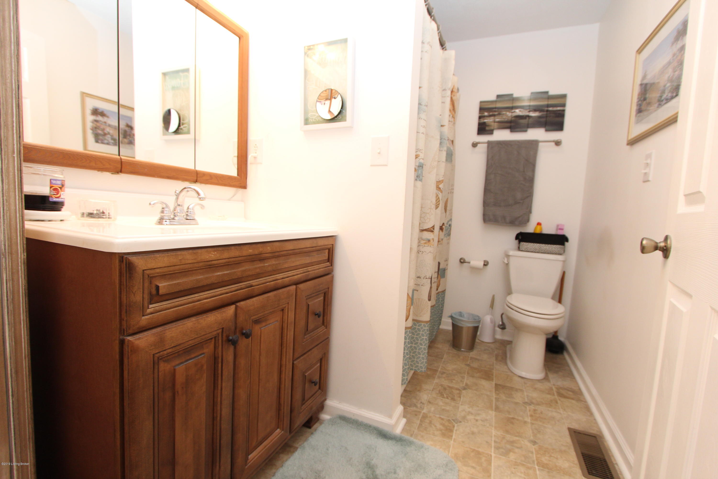 1160 Versailles Road Lawrenceburg, KY 40342 - Photo 30 of 42 Master Bath