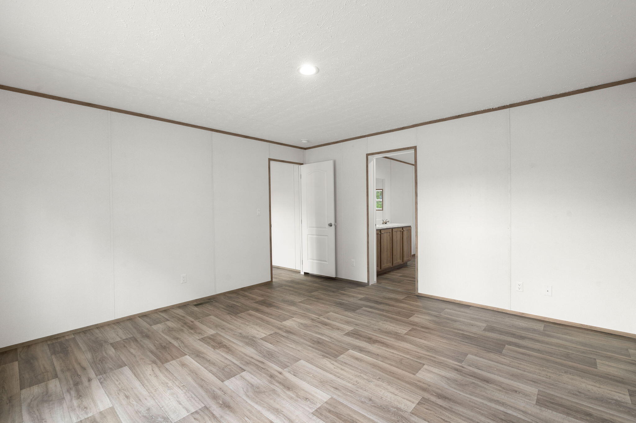 8996 Old State Road Holly Hill, SC 29059 - Photo 15 of 27 15