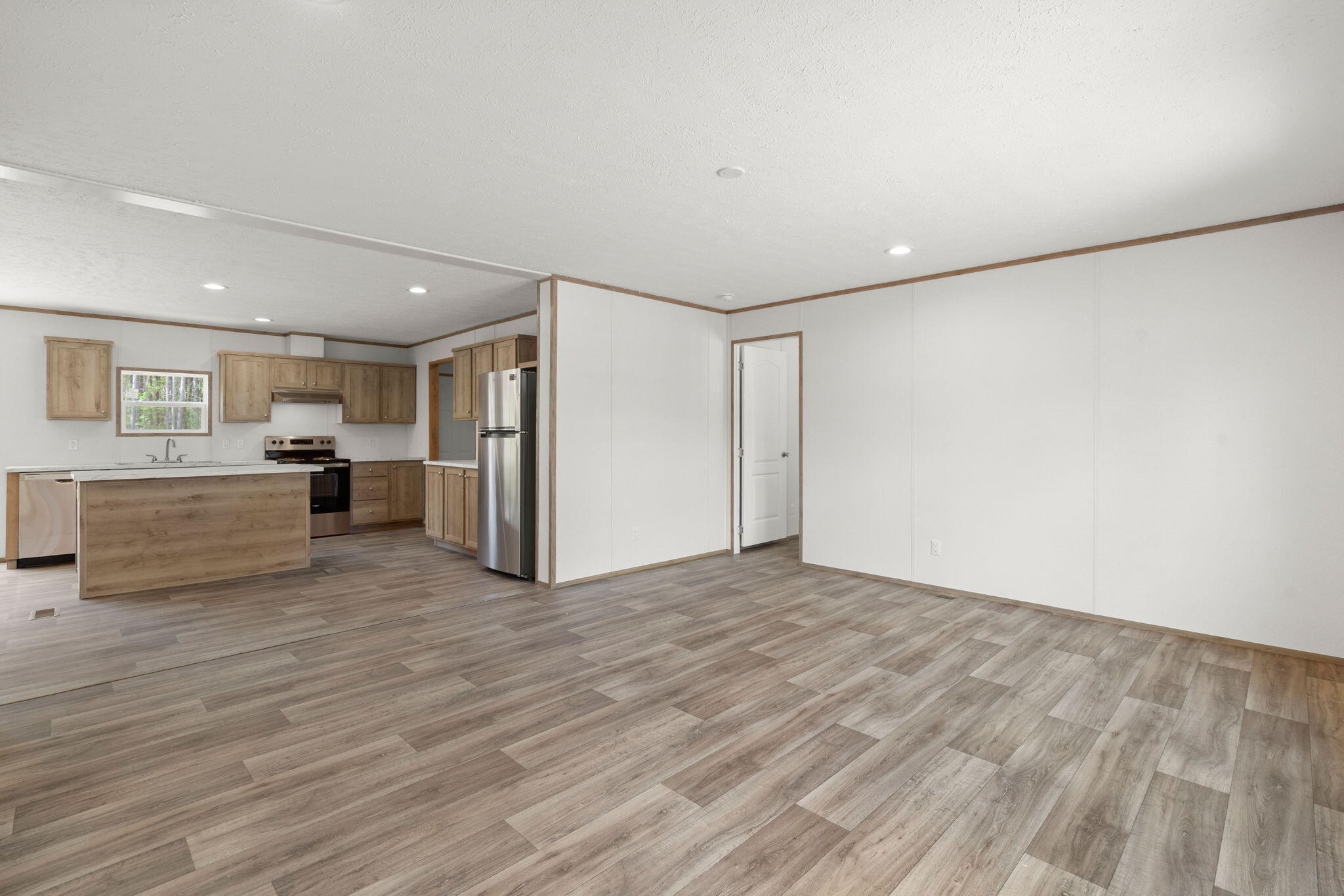 8996 Old State Road Holly Hill, SC 29059 - Photo 5 of 27 5