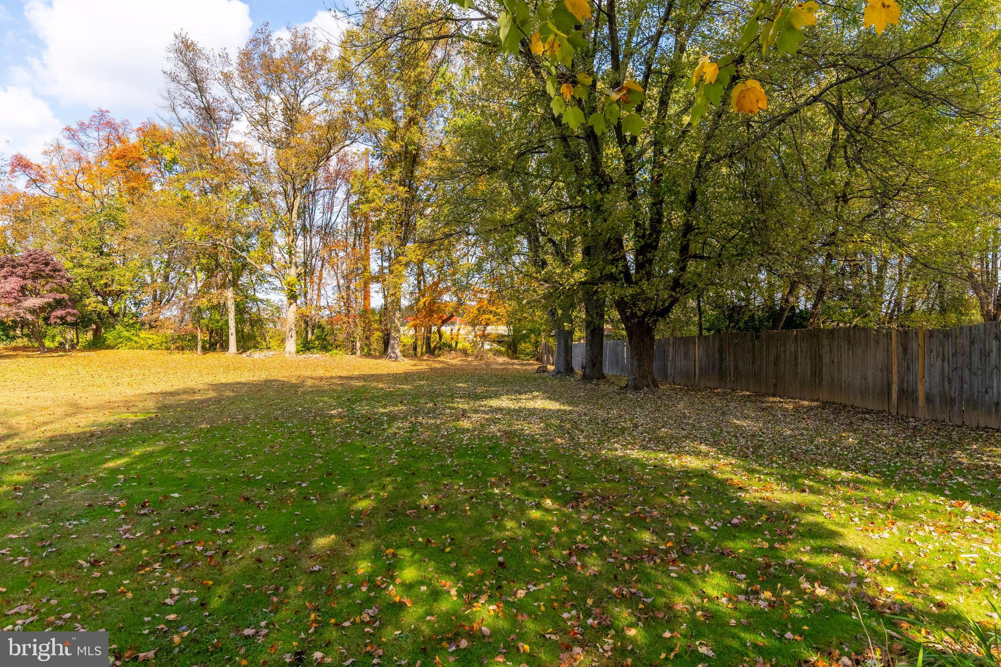 1089 Eagle Road Huntingdon Valley, PA 19006 - Photo 22 of 29 Gallery Image 22
