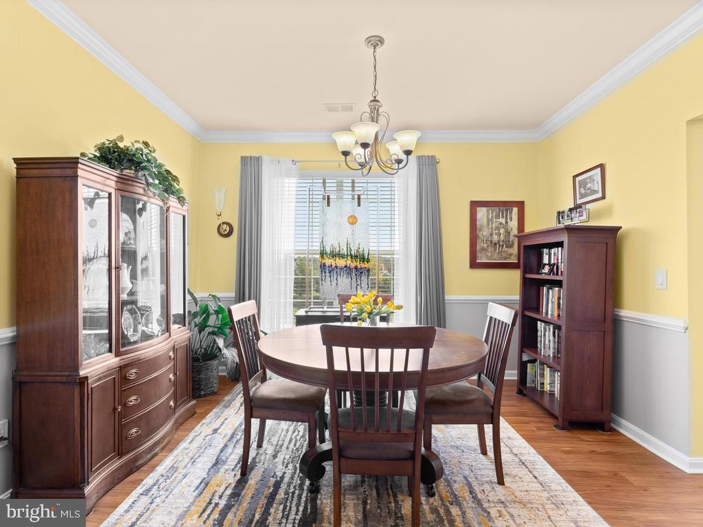 8600 Roaming Ridge Way, Unit 302 Odenton, MD 21113 - Photo 12 of 77 Dining Room