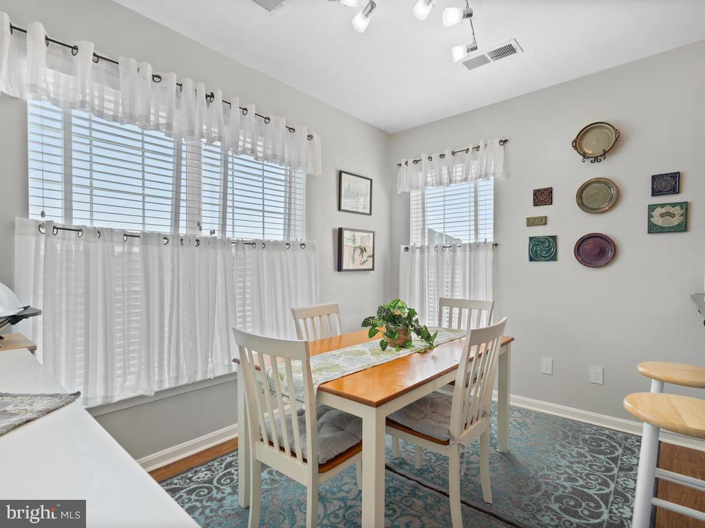 8600 Roaming Ridge Way, Unit 302 Odenton, MD 21113 - Photo 20 of 77 Breakfast Room