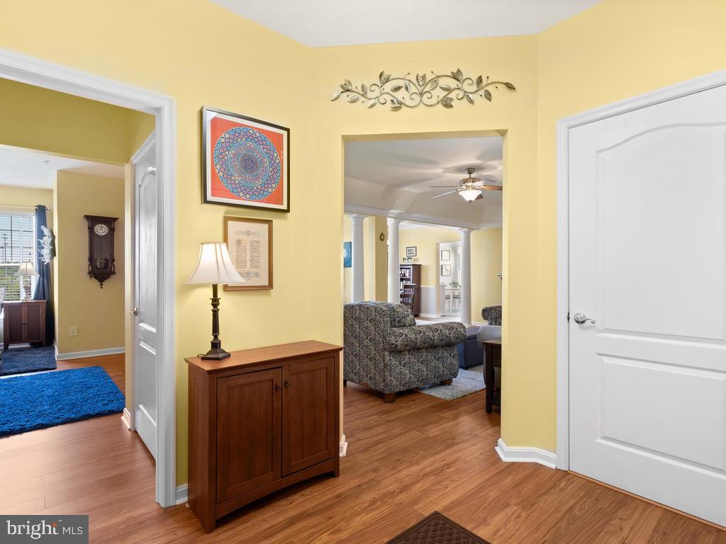 8600 Roaming Ridge Way, Unit 302 Odenton, MD 21113 - Photo 6 of 77 Foyer