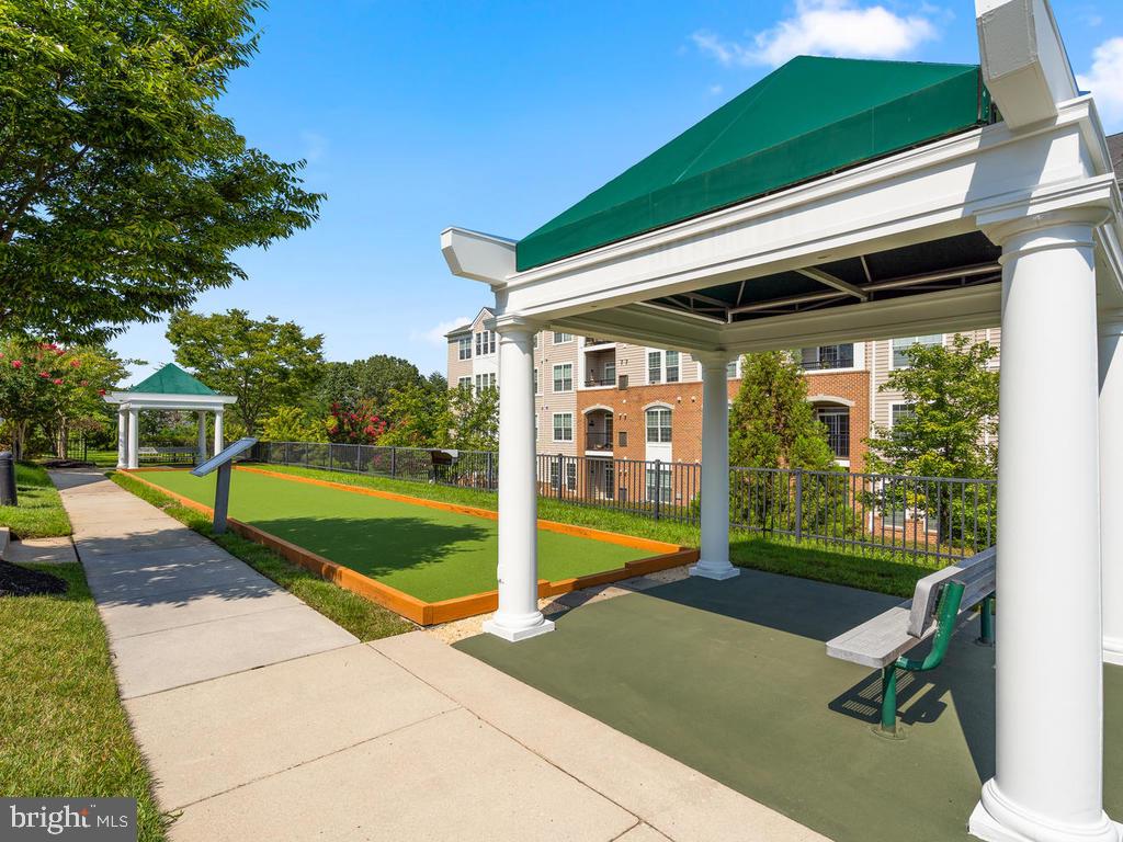 8600 Roaming Ridge Way, Unit 302 Odenton, MD 21113 - Photo 54 of 77 Gallery Image 54