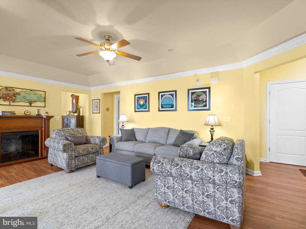 8600 Roaming Ridge Way, Unit 302 Odenton, MD 21113 - Photo 8 of 77 Living Room