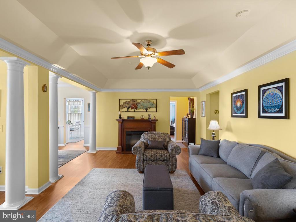 8600 Roaming Ridge Way, Unit 302 Odenton, MD 21113 - Photo 10 of 77 Living Room