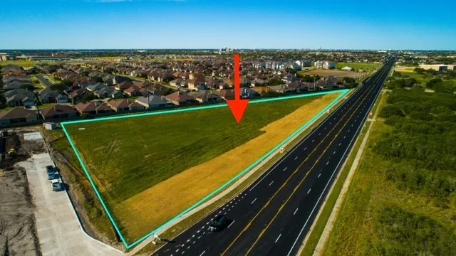 $995,000 | 3701 Airline Road, Corpus Christi, TX 78414
