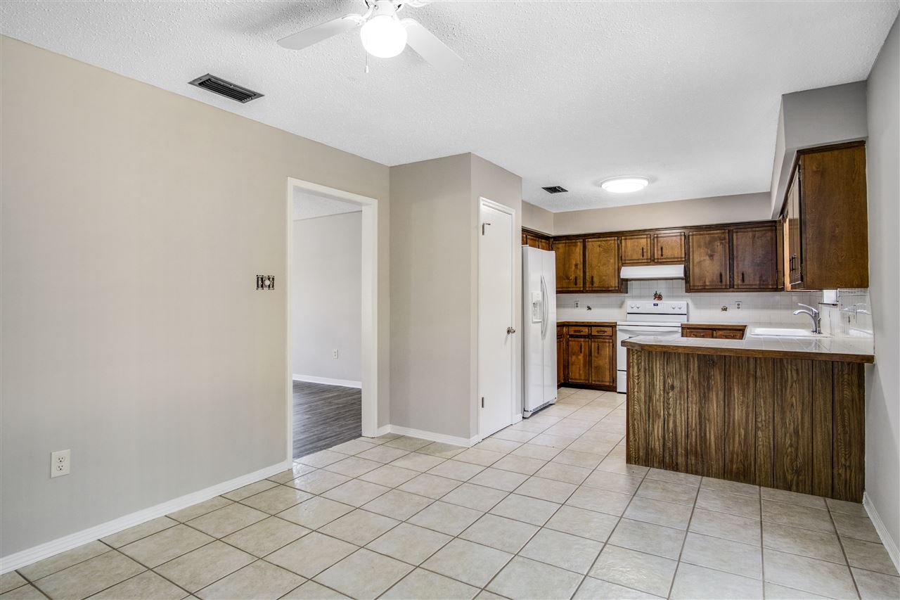 100 Dewitt Loop Daphne, AL 36526 - Photo 9 of 39