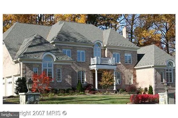 $3,200,000 | 1204 Hunters Grove Court, McLean, VA 22102