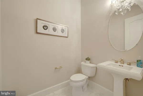 $3,200,000 | 1204 Hunters Grove Court, McLean, VA 22102