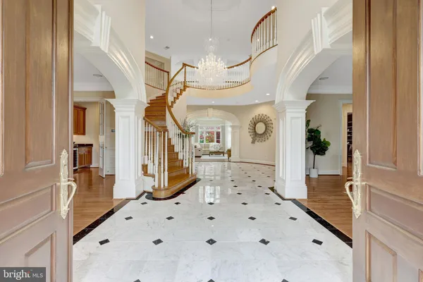 $3,200,000 | 1204 Hunters Grove Court, McLean, VA 22102