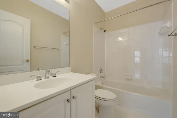 $3,200,000 | 1204 Hunters Grove Court, McLean, VA 22102