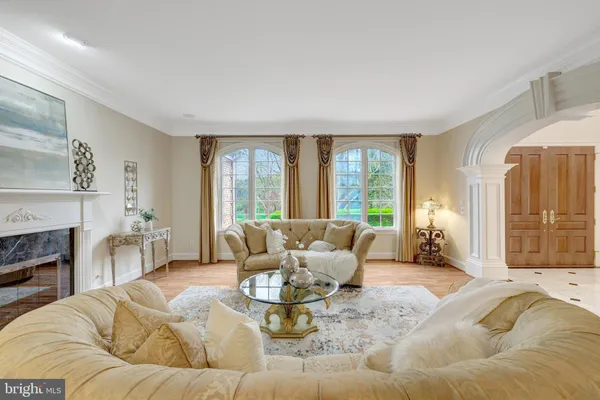 $3,200,000 | 1204 Hunters Grove Court, McLean, VA 22102