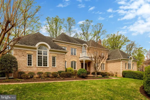 $3,200,000 | 1204 Hunters Grove Court, McLean, VA 22102