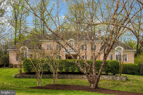 $3,200,000 | 1204 Hunters Grove Court, McLean, VA 22102