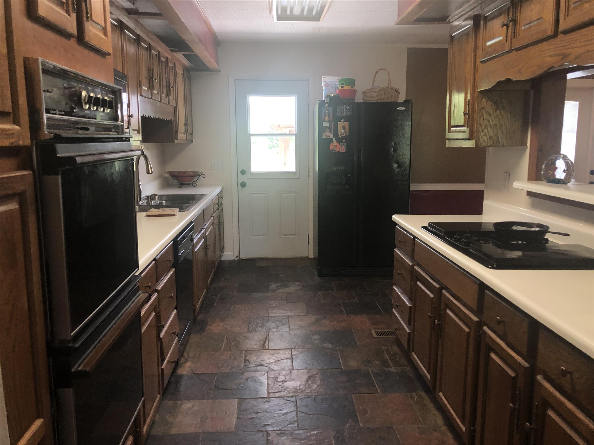 311 Blue Creek Road Tullahoma, TN 37388 - Photo 12 of 29 Gallery Image 12