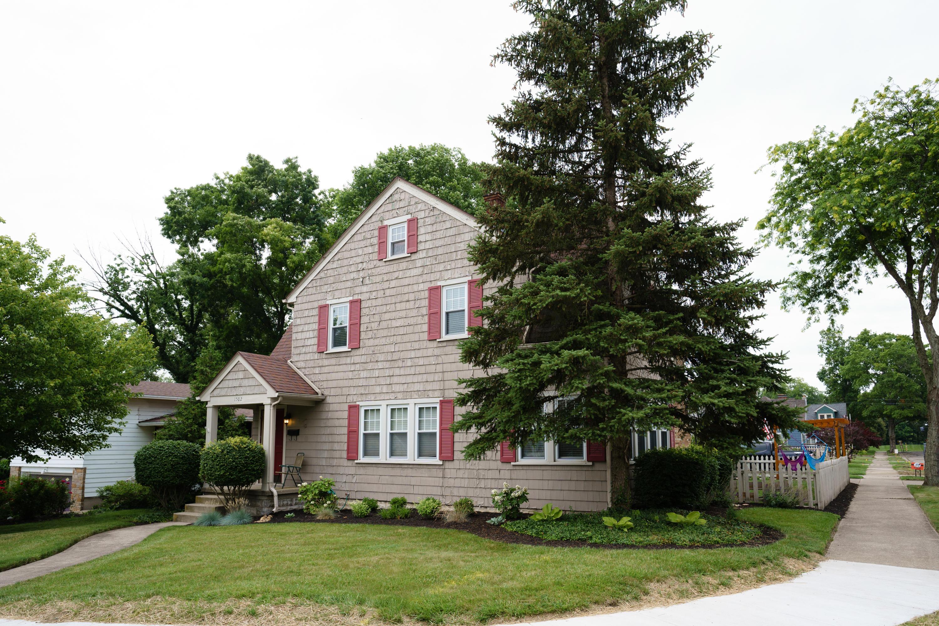 1502 North Lowry Avenue Springfield, OH 45504 - Photo 3 of 27