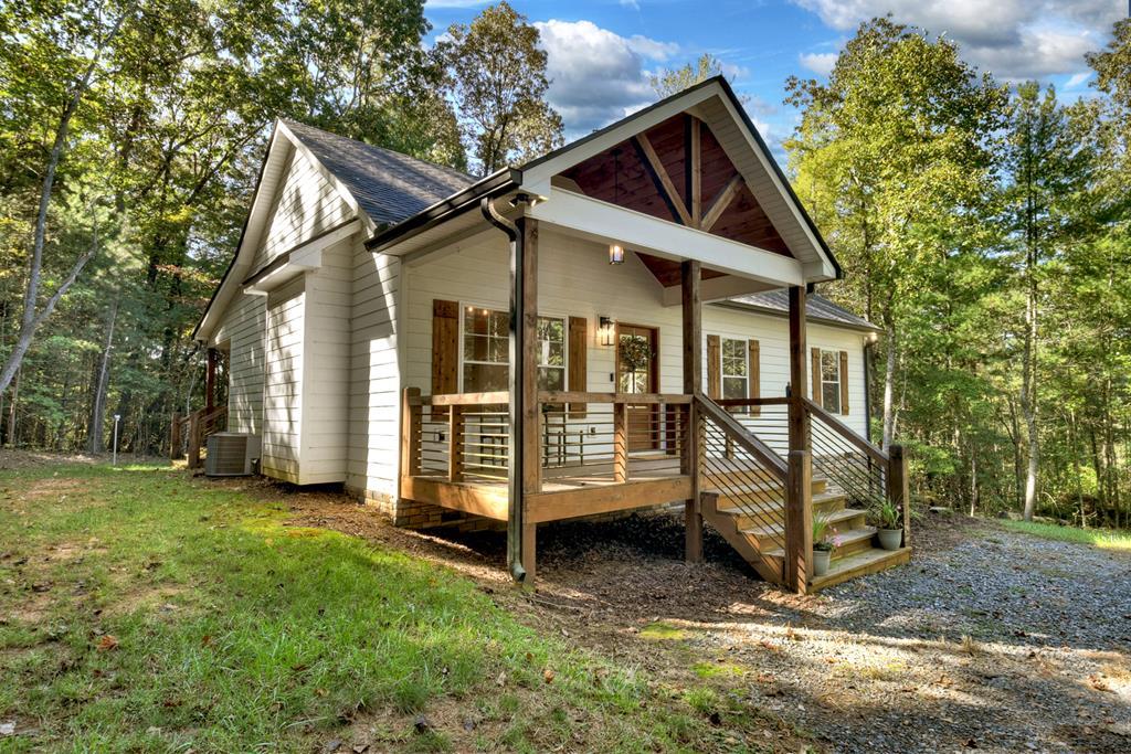 110 Cartecay Trace Ellijay, GA 30536 - Photo 2 of 22