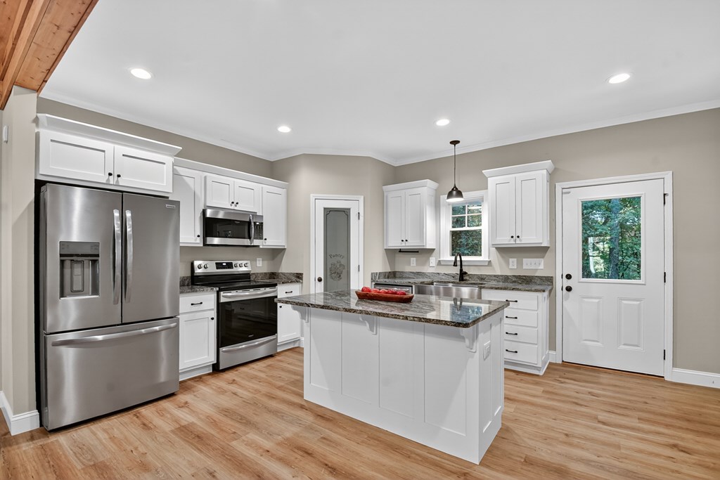 110 Cartecay Trace Ellijay, GA 30536 - Photo 7 of 22